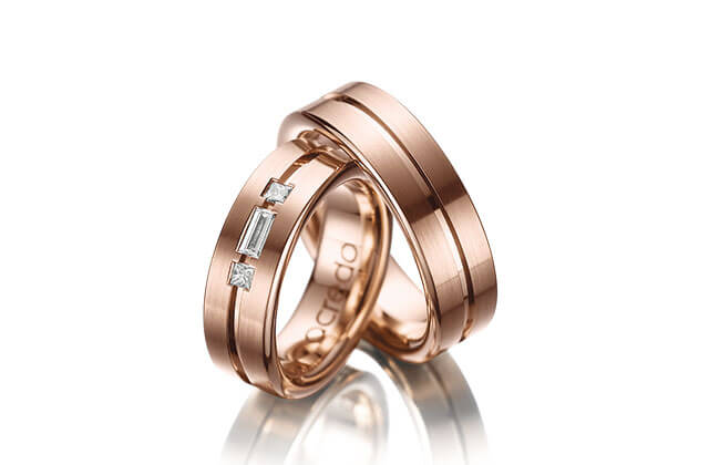 Extravagantes Rotgold